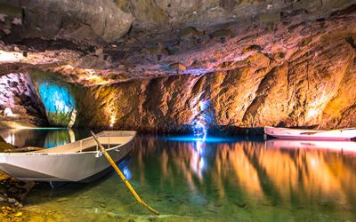 LAGO SOTTERRANEO                                   E  IL CASTELLO DI CHILLON